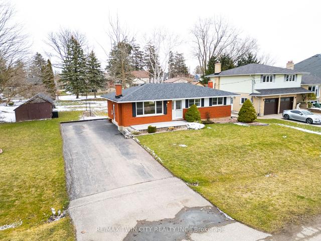 51 Christian St, House detached with 3 bedrooms, 2 bathrooms and 4 parking in Wilmot ON | Image 9