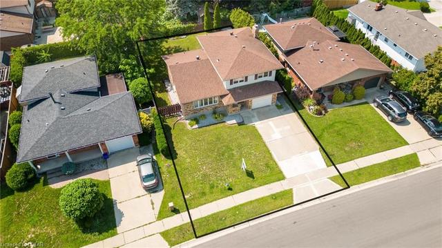277 Twin Lakes Drive, House detached with 4 bedrooms, 1 bathrooms and 4 parking in Sarnia ON | Image 12