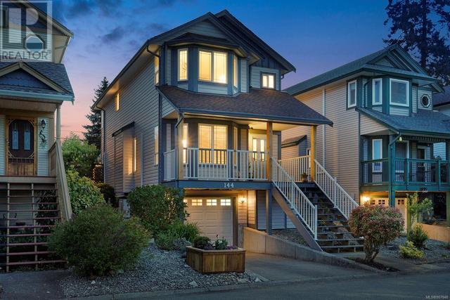 144 - 202 31st St, House detached with 3 bedrooms, 3 bathrooms and 1 parking in Courtenay BC | Card Image