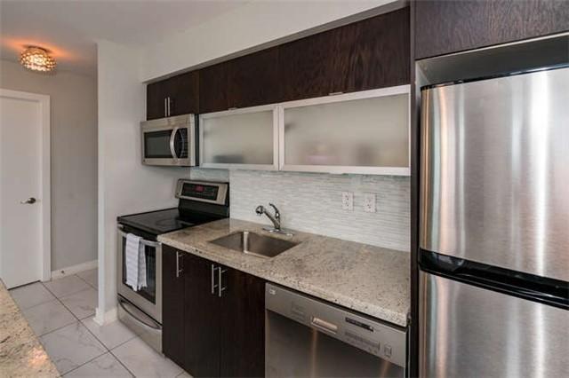 1806 - 80 Western Battery Rd, Condo with 2 bedrooms, 2 bathrooms and 1 parking in Toronto ON | Image 8
