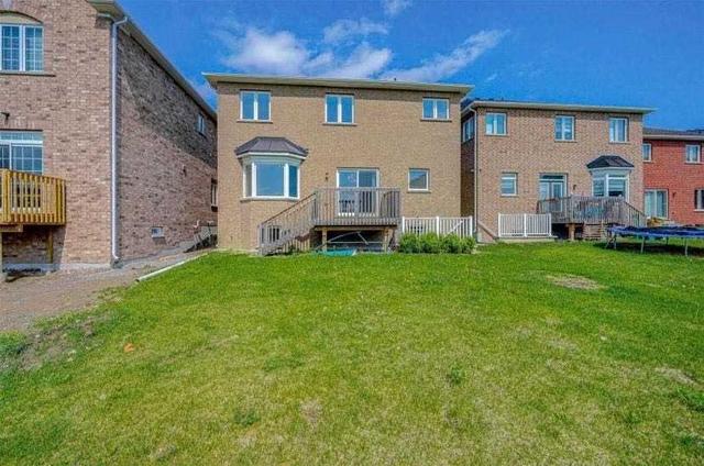 1832 Douglas Langtree Dr, House detached with 4 bedrooms, 4 bathrooms and 4 parking in Oshawa ON | Image 20