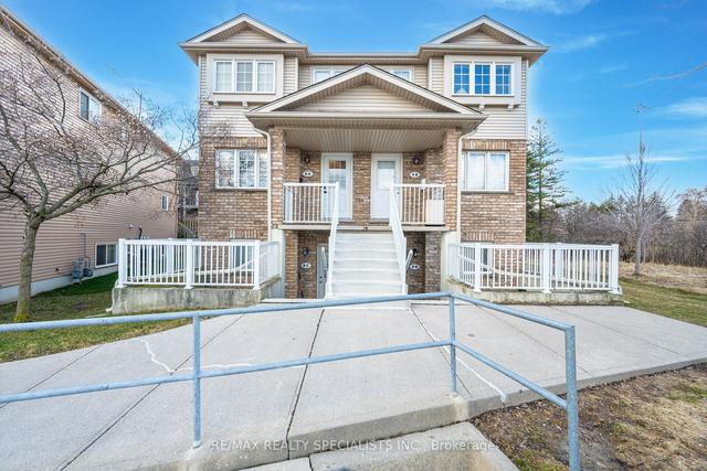 8a - 50 Howe Dr, Townhouse with 3 bedrooms, 2 bathrooms and 1 parking in Kitchener ON | Image 12