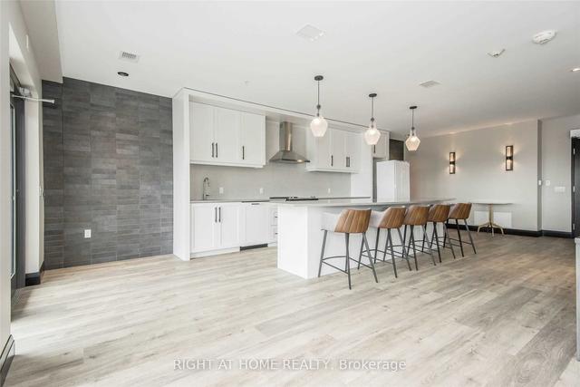 1714 - 15 Glebe St, Condo with 2 bedrooms, 2 bathrooms and 1 parking in Cambridge ON | Image 20