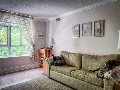 308 - 75 York Mills Rd, Condo with 2 bedrooms, 2 bathrooms and 2 parking in Toronto ON | Image 5