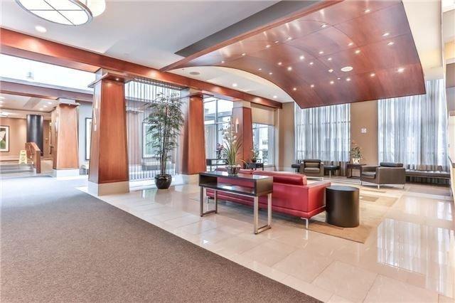 2501 - 35 Bales Ave, Condo with 1 bedrooms, 1 bathrooms and 1 parking in Toronto ON | Image 3