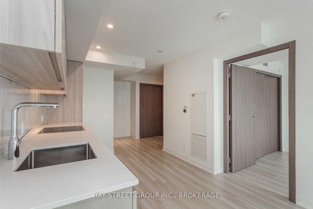 1905 - 17 Bathurst St, Condo with 1 bedrooms, 1 bathrooms and 0 parking in Toronto ON | Image 14