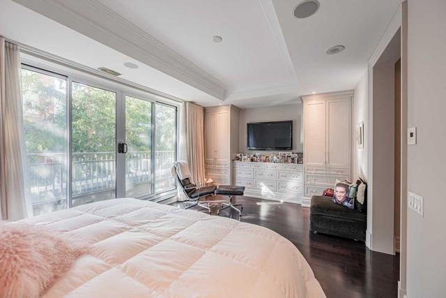 405 - 155 St Clair Ave W, Condo with 1 bedrooms, 2 bathrooms and 2 parking in Toronto ON | Image 3
