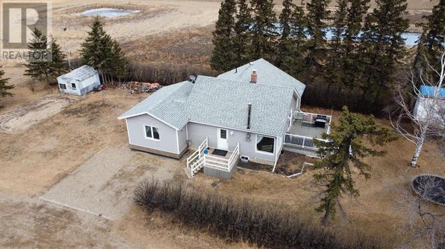 79324 Highway 744, House detached with 2 bedrooms, 1 bathrooms and null parking in Smoky River No. 130 AB | Image 24