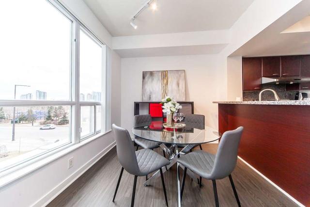 th 328 - 38 Lee Centre Dr, Townhouse with 2 bedrooms, 2 bathrooms and 2 parking in Toronto ON | Image 5