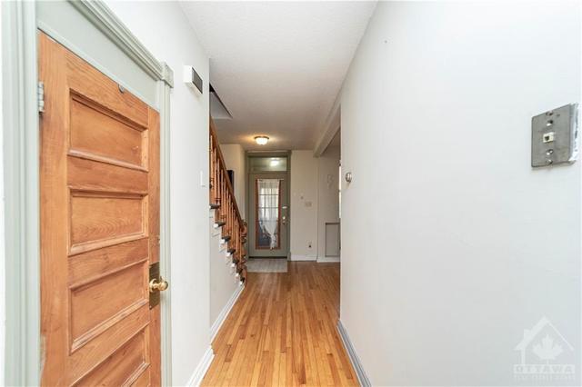 258 Russell Avenue, House other with 0 bedrooms, 0 bathrooms and 1 parking in Ottawa ON | Image 5
