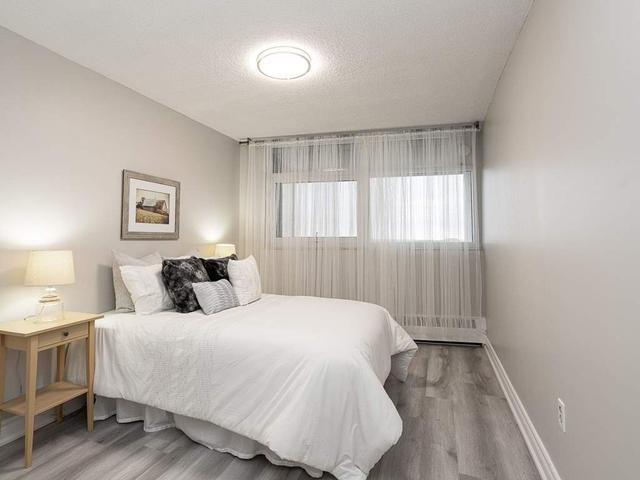 2306 - 100 Echo Pt, Condo with 3 bedrooms, 2 bathrooms and 1 parking in Toronto ON | Image 4