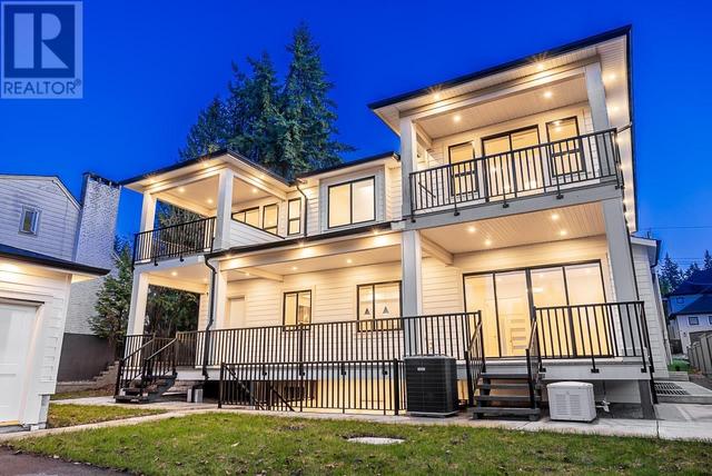897 Cottonwood Avenue, House detached with 8 bedrooms, 9 bathrooms and 5 parking in Coquitlam BC | Image 3