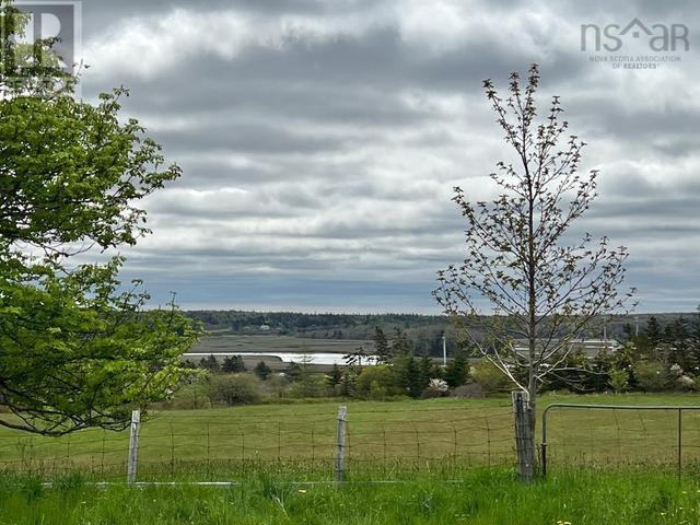 10327 Starrs Road, House other with 4 bedrooms, 2 bathrooms and null parking in Yarmouth NS | Image 2