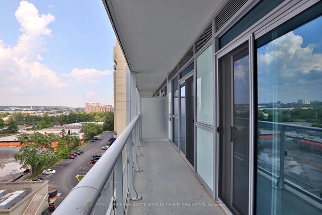 801 - 55 Speers Rd, Condo with 1 bedrooms, 1 bathrooms and 1 parking in Oakville ON | Image 5