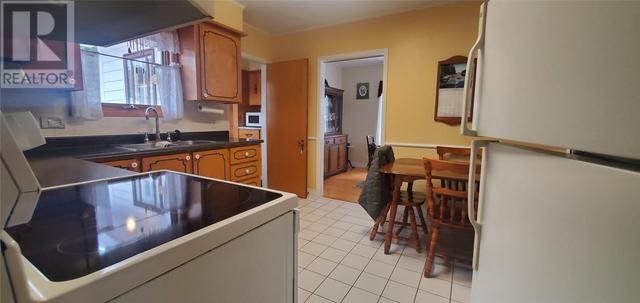 215 - 217 Main Road, House detached with 3 bedrooms, 1 bathrooms and null parking in Burin NL | Image 10