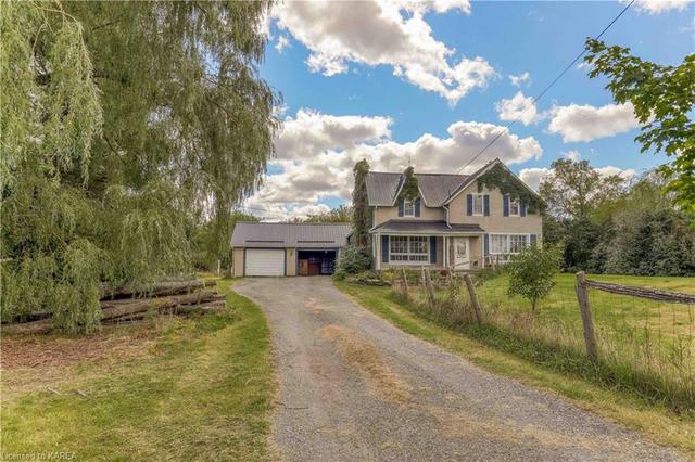 3606 County Road 1 East, House detached with 4 bedrooms, 2 bathrooms and 6 parking in Stone Mills ON | Image 5