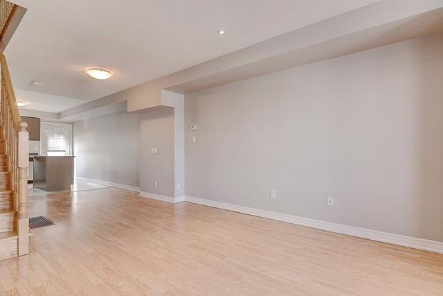 10002 Mccowan Rd, House attached with 3 bedrooms, 3 bathrooms and 2 parking in Markham ON | Image 17