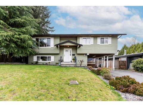 4789 207a Street, House detached with 4 bedrooms, 3 bathrooms and 6 parking in Langley BC | Card Image