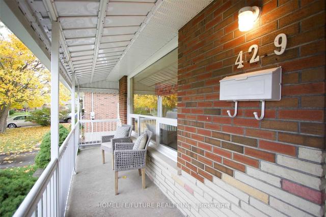 upper - 429 Elizabeth St, House detached with 3 bedrooms, 2 bathrooms and 2 parking in Oshawa ON | Image 12