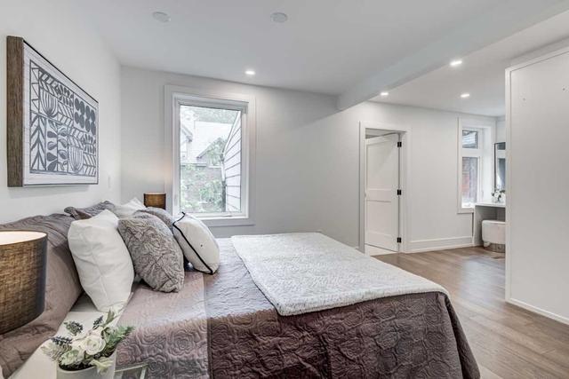 85 Oakwood Ave, House semidetached with 4 bedrooms, 5 bathrooms and 1 parking in Toronto ON | Image 10