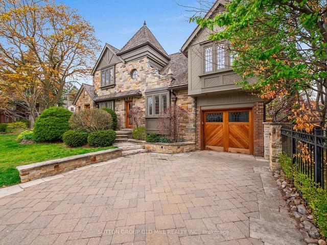 231 Grenview Blvd S, House detached with 3 bedrooms, 3 bathrooms and 3 parking in Toronto ON | Image 23