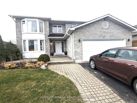 442 Rimosa Crt, House detached with 4 bedrooms, 3 bathrooms and 4 parking in Oshawa ON | Card Image