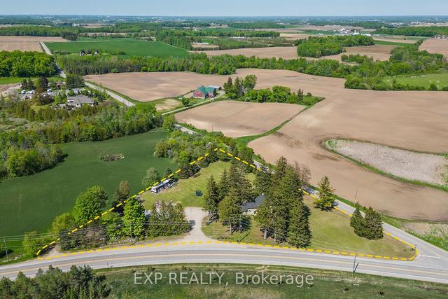 824 Erbsville Rd, House detached with 3 bedrooms, 2 bathrooms and 10 parking in Waterloo ON | Image 1