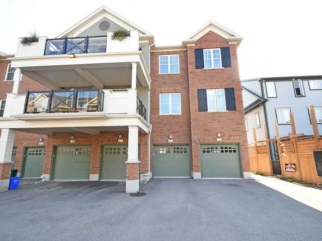 205 - 275 Roxton Road Rd, Townhouse with 2 bedrooms, 2 bathrooms and 2 parking in Oakville ON | Image 14
