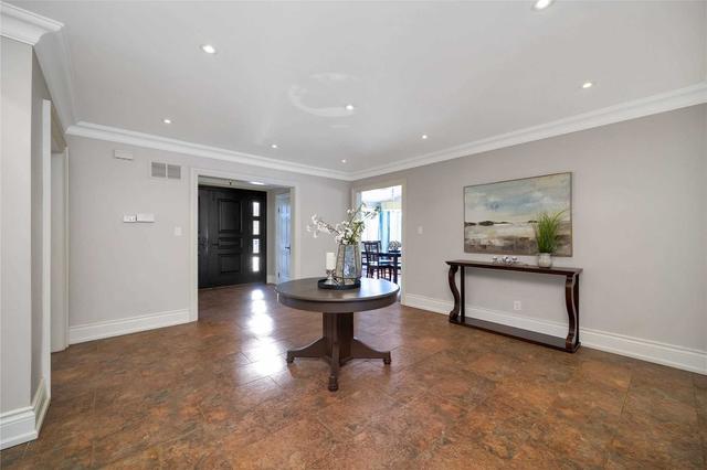 12 Ravendale Crt, House detached with 5 bedrooms, 5 bathrooms and 15 parking in Vaughan ON | Image 33