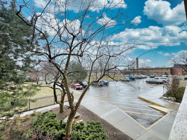 205 - 299 Mill Road Rd, Condo with 3 bedrooms, 2 bathrooms and 1 parking in Toronto ON | Image 27