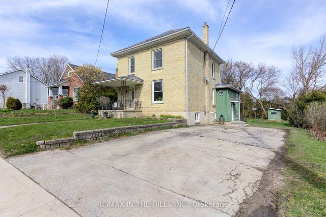 141 Elgin St S, House detached with 4 bedrooms, 2 bathrooms and 5 parking in West Grey ON | Image 23