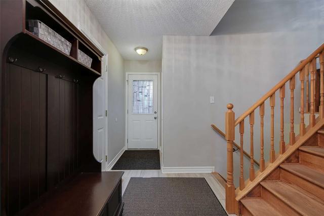 131 Simcoe St, House detached with 3 bedrooms, 2 bathrooms and 5 parking in Essa ON | Image 23
