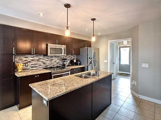 794 Cook Cres, House attached with 3 bedrooms, 3 bathrooms and 3 parking in Shelburne ON | Image 23