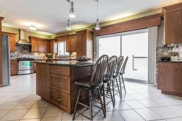 108 Tovell Dr, House detached with 4 bedrooms, 4 bathrooms and 4 parking in Guelph ON | Image 4