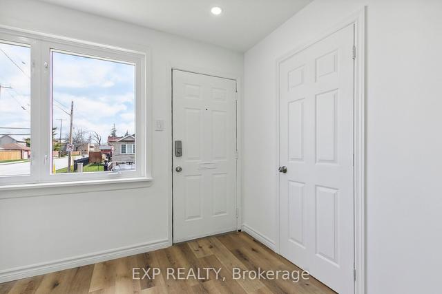 36 Twenty Fourth St, House detached with 3 bedrooms, 2 bathrooms and 2 parking in Toronto ON | Image 29