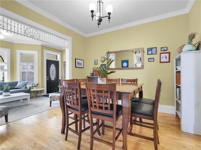 854 Lorne Avenue, House detached with 3 bedrooms, 1 bathrooms and 2 parking in London ON | Image 10