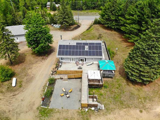 1881 Highway 127 Rd, House detached with 2 bedrooms, 1 bathrooms and 23 parking in Hastings Highlands ON | Image 27