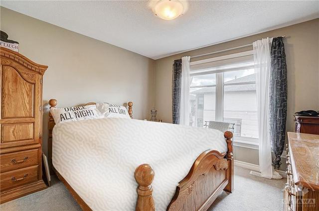 115 Chaperal Private, Townhouse with 2 bedrooms, 2 bathrooms and 2 parking in Ottawa ON | Image 17