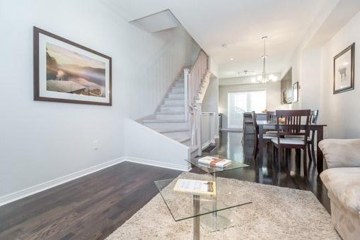 th 98 - 117a The Queensway Ave, Townhouse with 3 bedrooms, 2 bathrooms and 2 parking in Toronto ON | Image 3