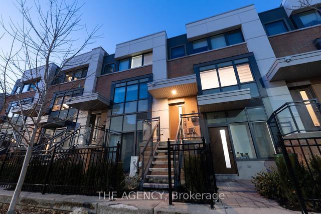 50 Cole St, Townhouse with 3 bedrooms, 3 bathrooms and 1 parking in Toronto ON | Image 1