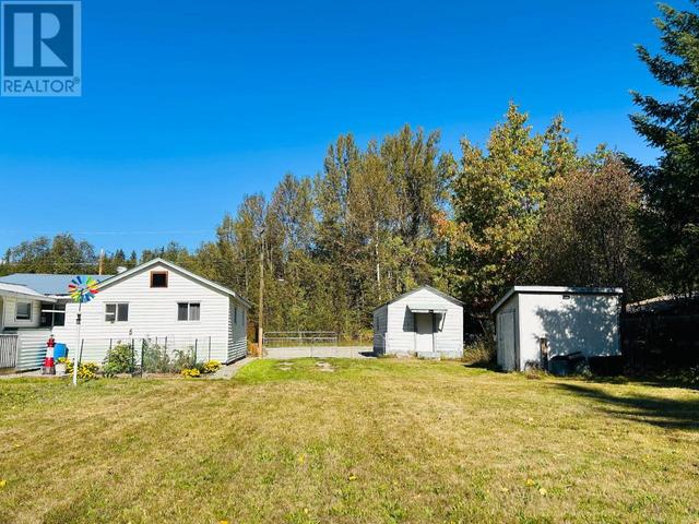 418 Webber Road, House detached with 2 bedrooms, 1 bathrooms and null parking in Clearwater BC | Image 36