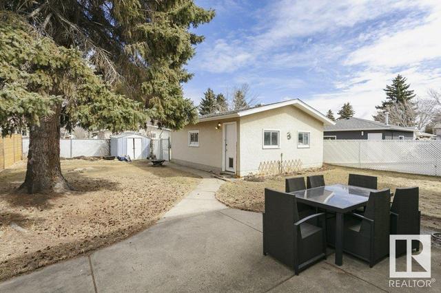 11440 38 Av Nw, House detached with 4 bedrooms, 2 bathrooms and null parking in Edmonton AB | Image 68