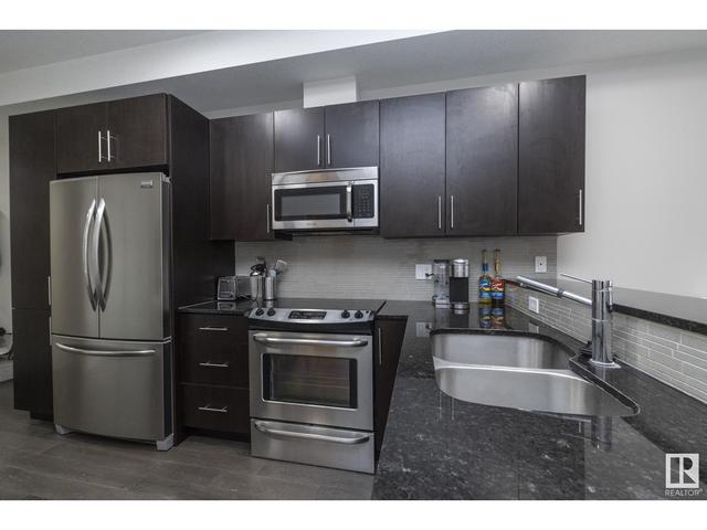 119 - 10811 72 Av Nw, Condo with 2 bedrooms, 2 bathrooms and 1 parking in Edmonton AB | Image 20
