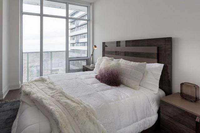 sph202 - 100 Harbour St, Condo with 3 bedrooms, 2 bathrooms and 1 parking in Toronto ON | Image 15
