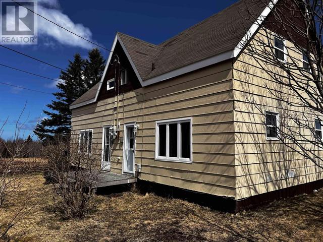 375 Grove Street, House attached with 6 bedrooms, 2 bathrooms and null parking in Cape Breton NS | Image 24