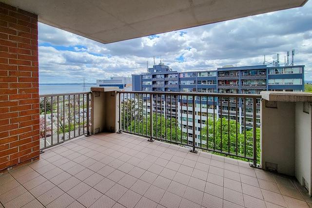 1001 - 442 Maple Avenue, Condo with 2 bedrooms, 2 bathrooms and 1 parking in Burlington ON | Image 22