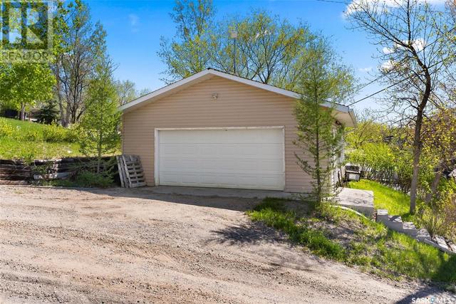 227 & 229 Lakeview Avenue, House detached with 2 bedrooms, 2 bathrooms and null parking in Saskatchewan Beach SK | Image 36
