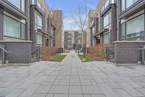 137 - 34 Fieldway Rd, Townhouse with 2 bedrooms, 1 bathrooms and 1 parking in Toronto ON | Card Image