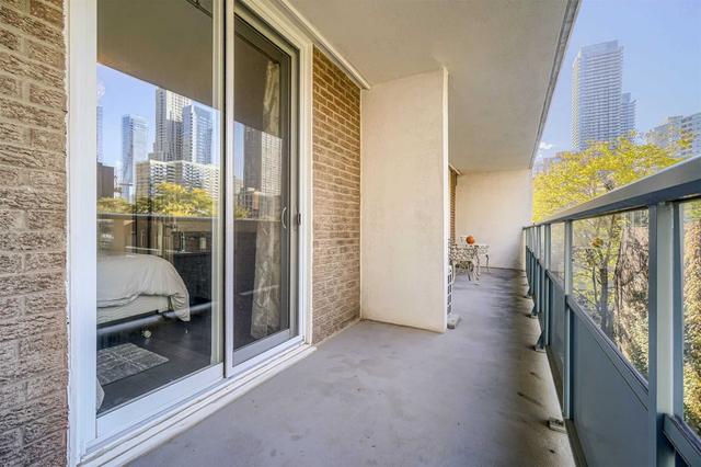 503 - 30 Gloucester St, Condo with 1 bedrooms, 1 bathrooms and 1 parking in Toronto ON | Image 13
