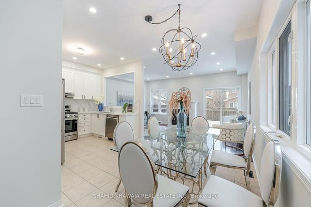 5178 Nestling Grve, House semidetached with 4 bedrooms, 4 bathrooms and 3 parking in Mississauga ON | Image 2